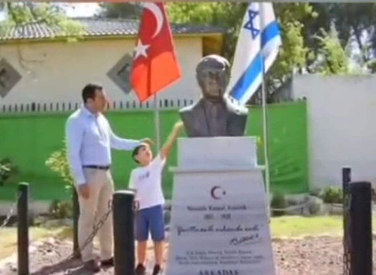Şırnaklı fenomen Atatürk’e hakaret iddiasıyla gözaltına alındı