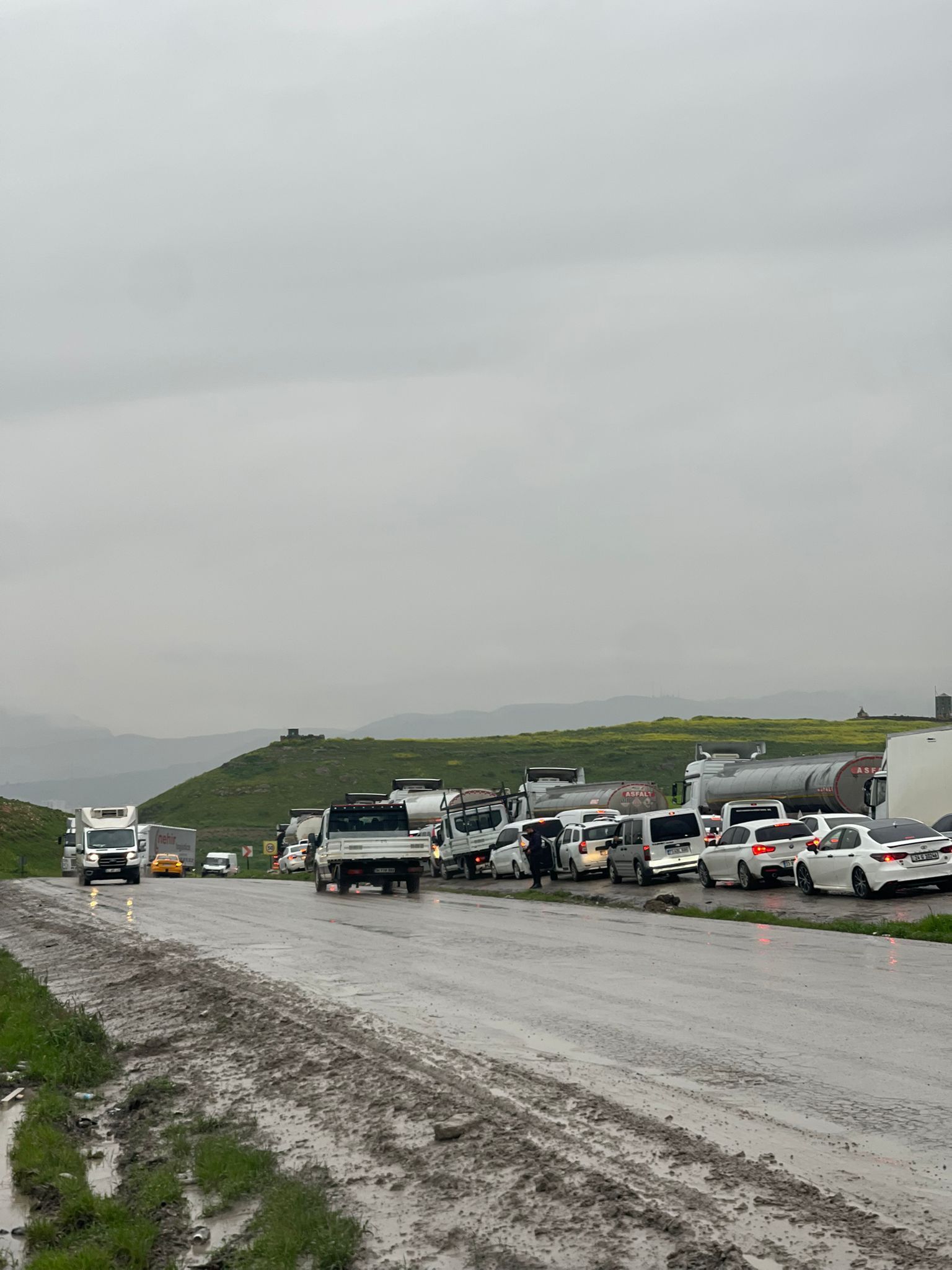 Cizre–Silopi Güzeller Rampası Köstebek Yuvasına Döndü