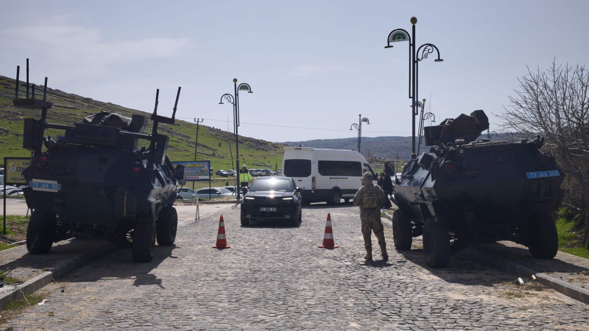 Kirmizi Çarşamba 22