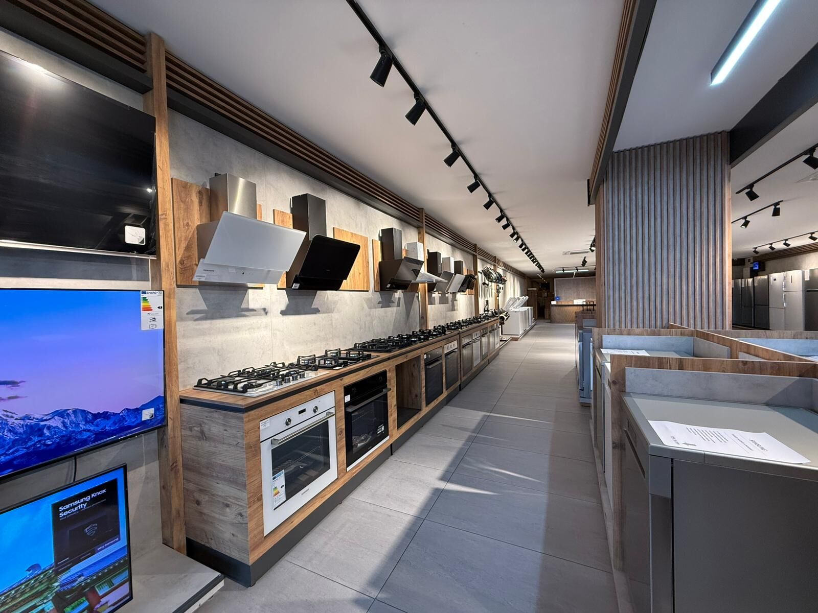 Konfor Mağazasi11 (1)