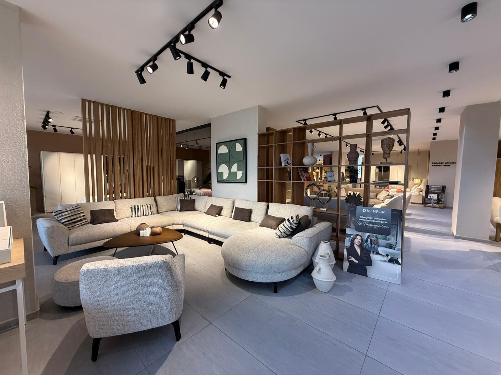 Konfor Mağazasi11 (3)