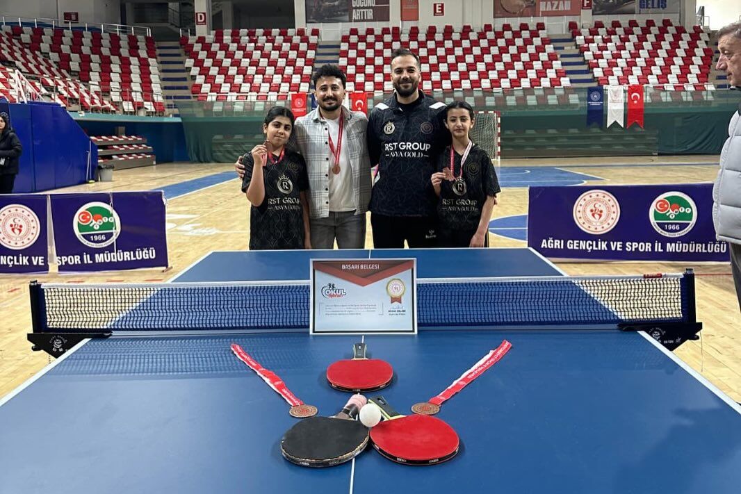 Masa Tenisi Sporcularımızdan🏓 Büyük Başarı Türkiye Finallerindeyiz! 🇹🇷Ağrı’da Düzenlenen Oku (1)