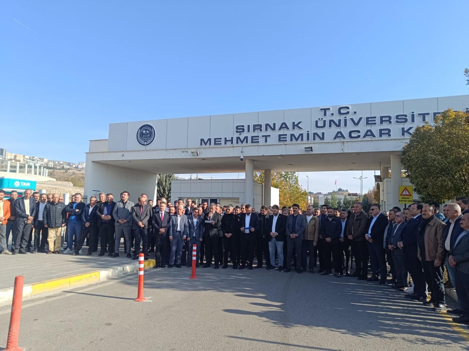 Şırnak'ta ortak duruş'İtibar suikastına izin vermeyeceğiz'