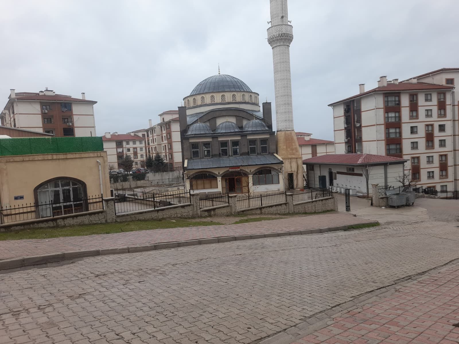 istinat duvarı cami