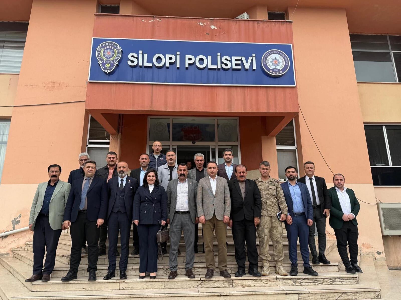 Silopi’de mahallelerin yol haritası masaya yatırıldı