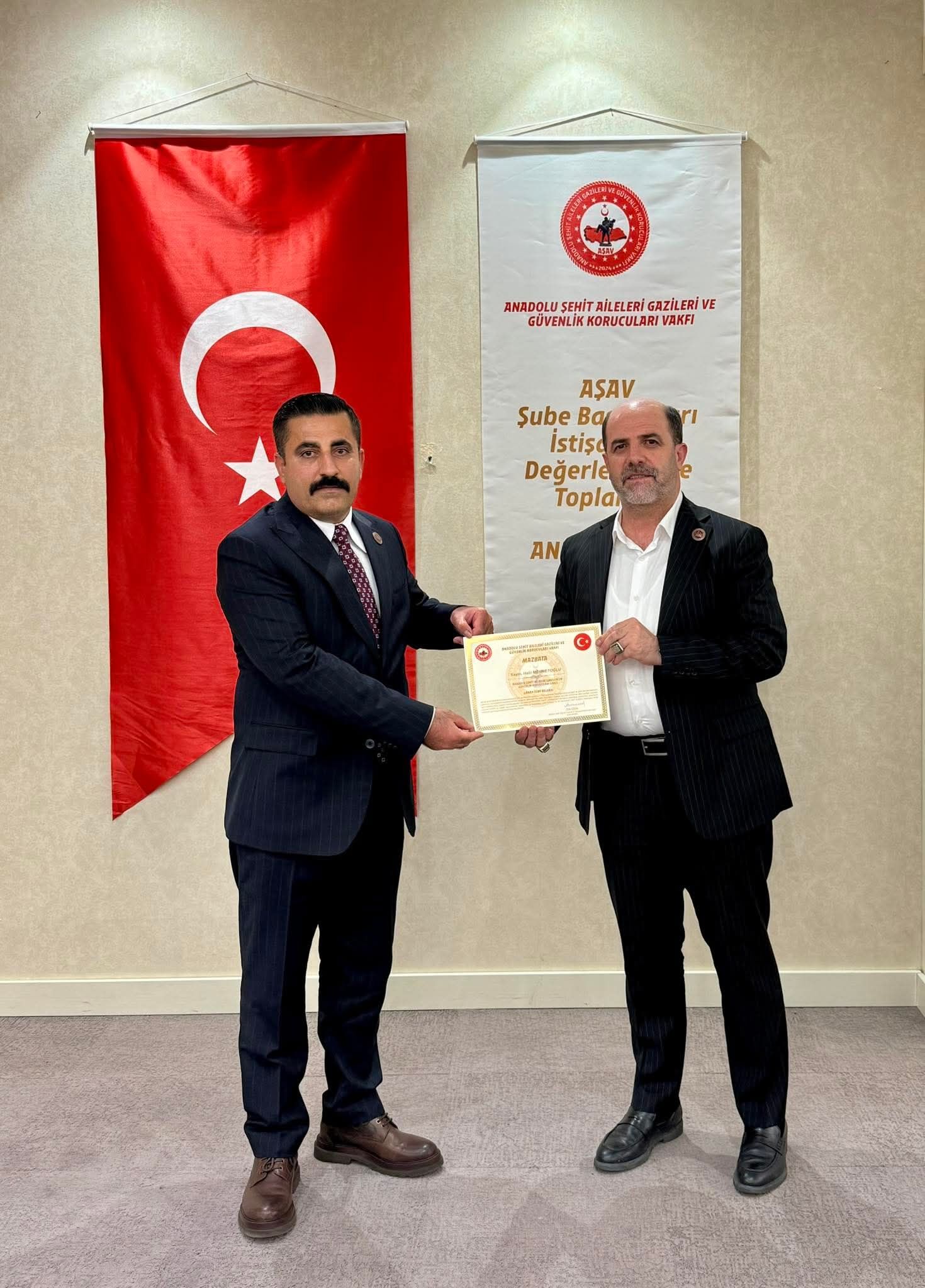 Şırnak İl Başkanı, mazbatasını Ankara’da törenle teslim aldı