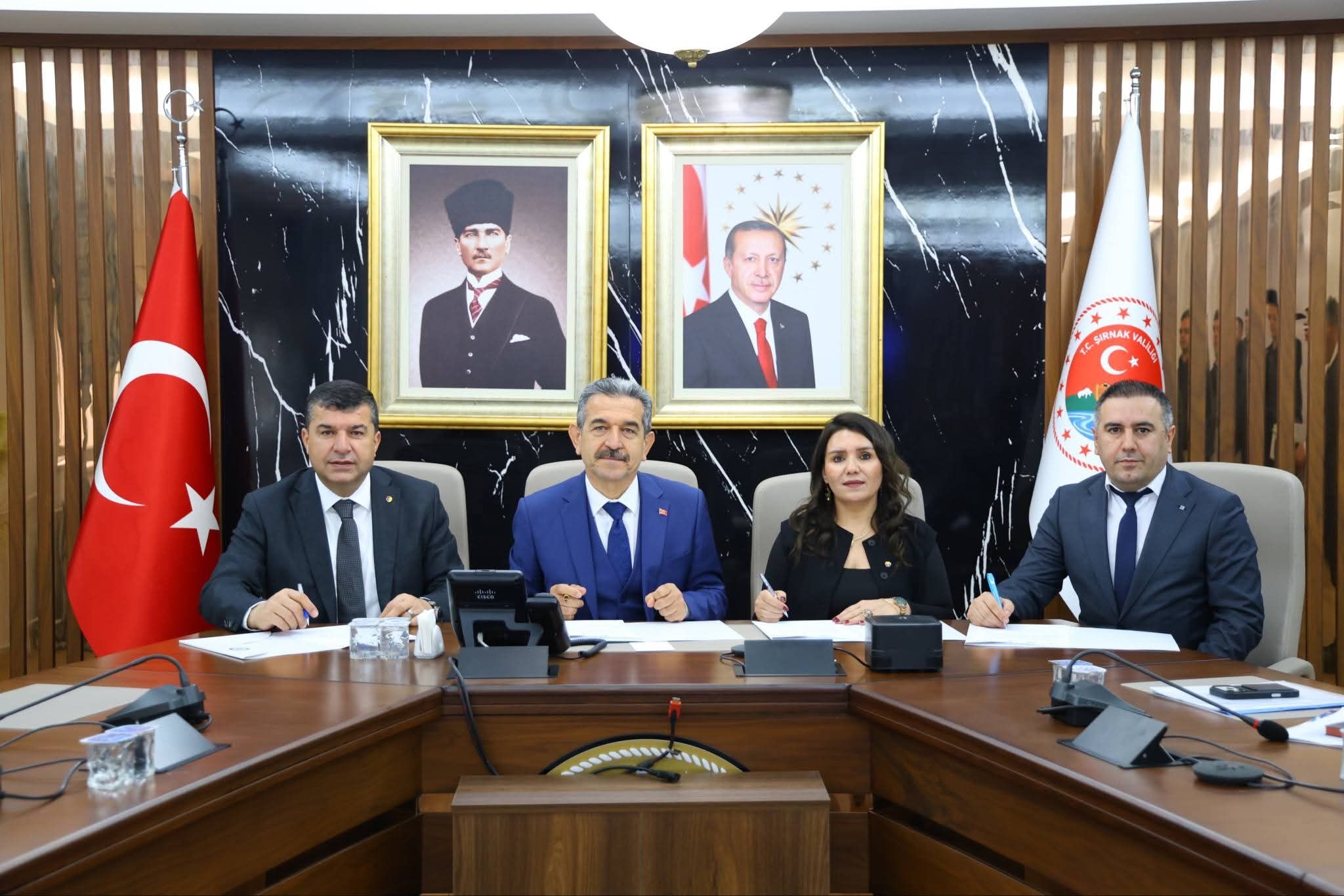 sanayide kadın eli-1