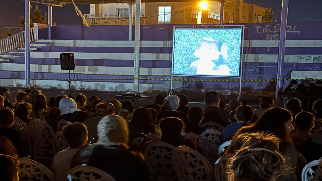 Açik Hava Si̇nemasi 2