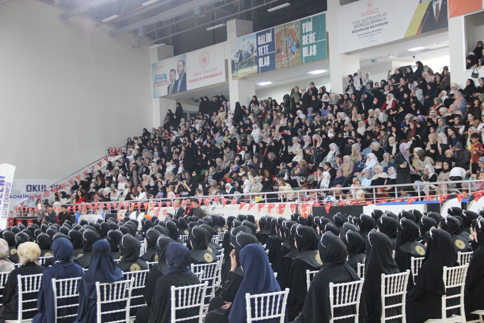 Ci̇zre Hafizlik Mezuni̇yeti̇ (2)
