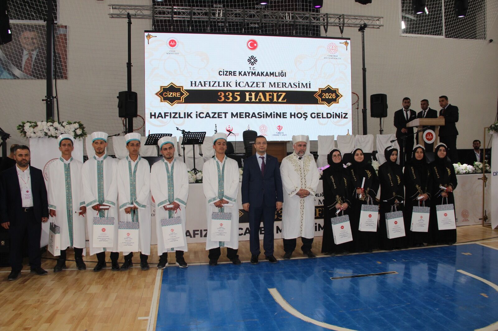 Ci̇zre Hafizlik Mezuni̇yeti̇ (6)