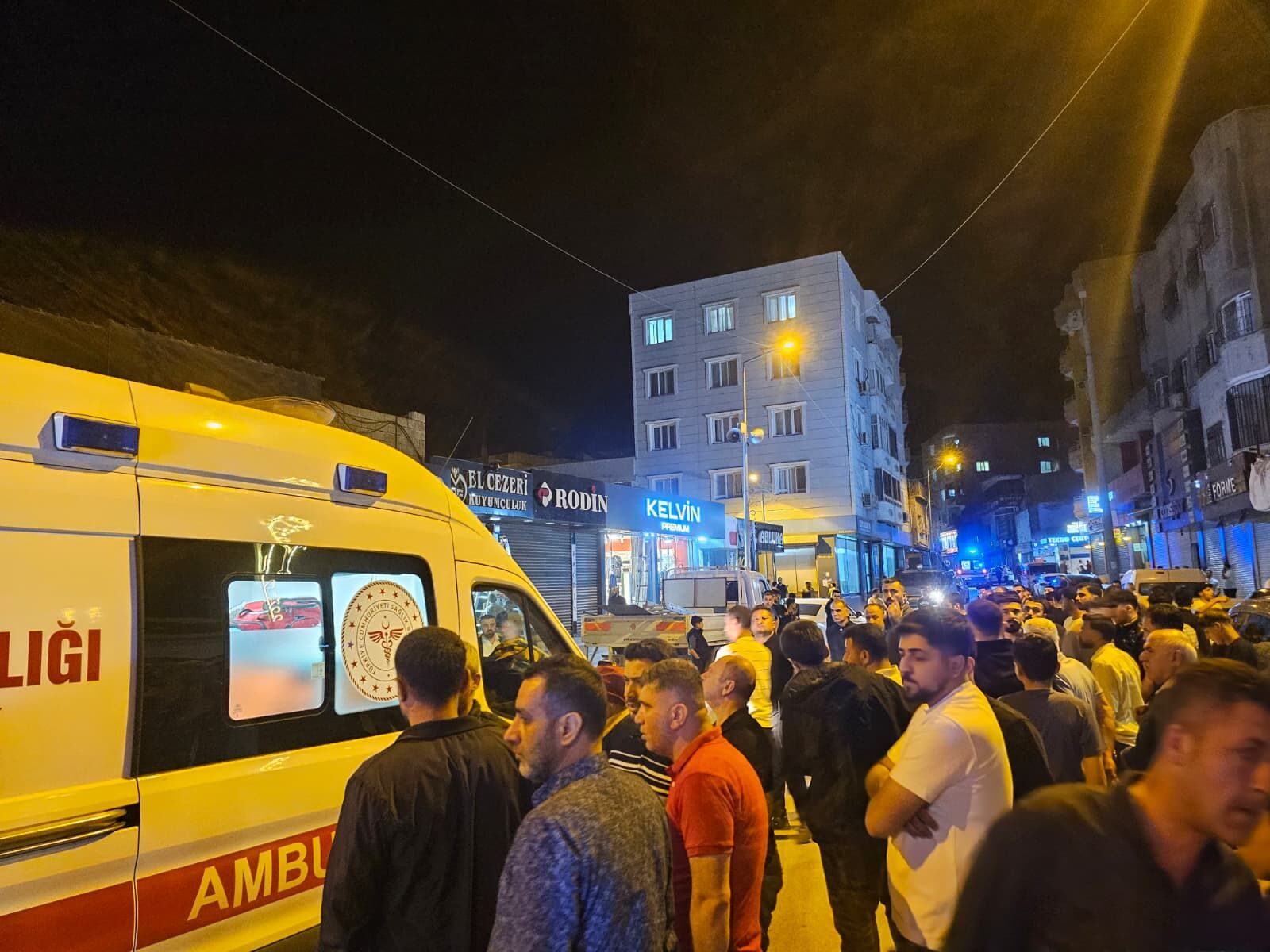 Cizrede Silahlı Kavga Üç Yaralı (4)