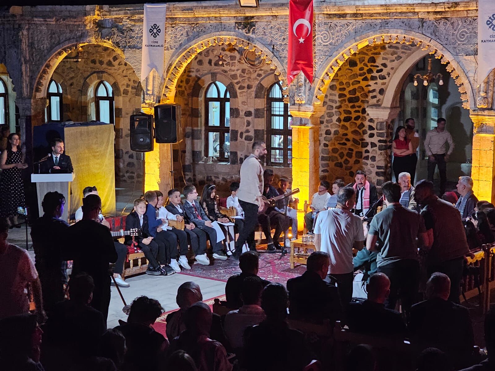 Dengbej Evi (13)
