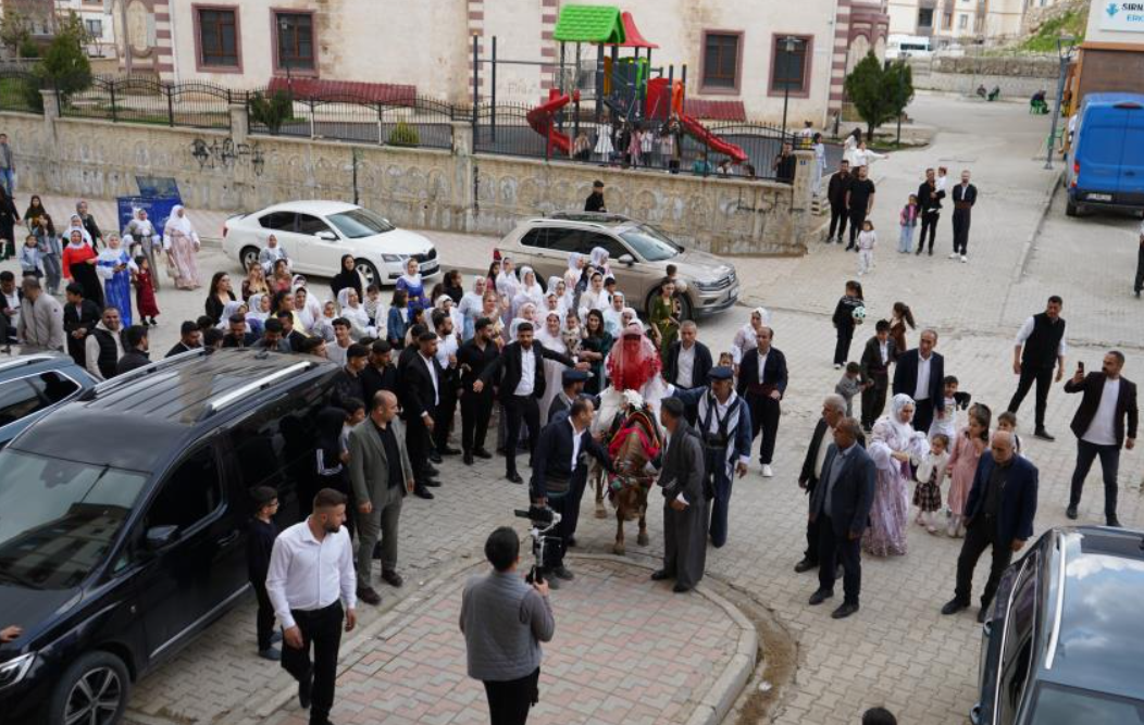 Düğünn