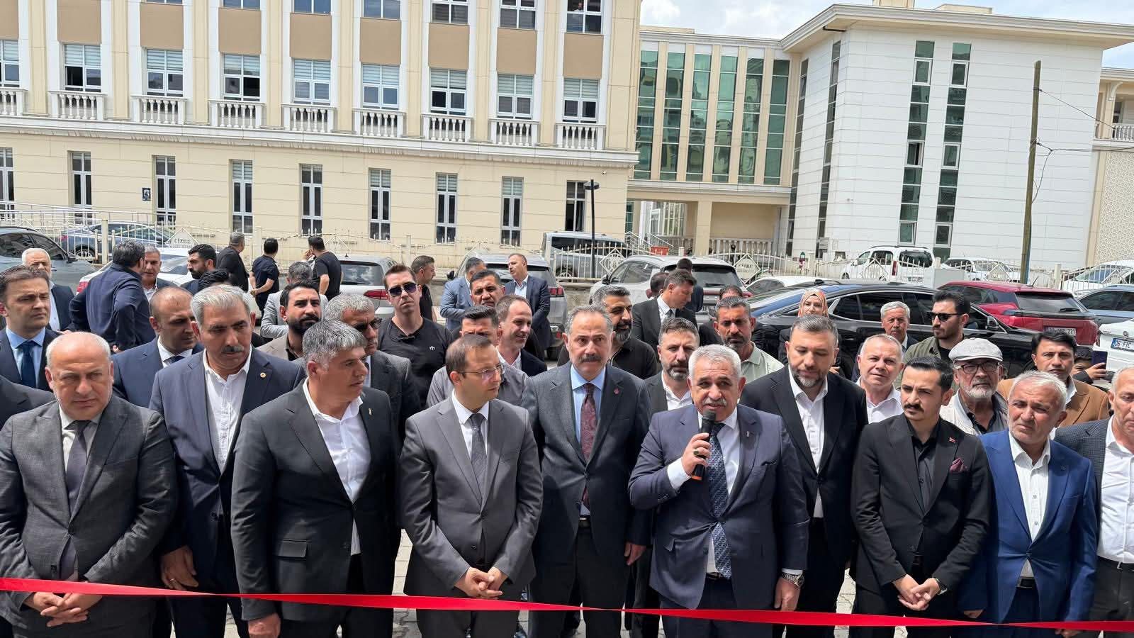 Esob Açiliş Kurdele Kesme (4)
