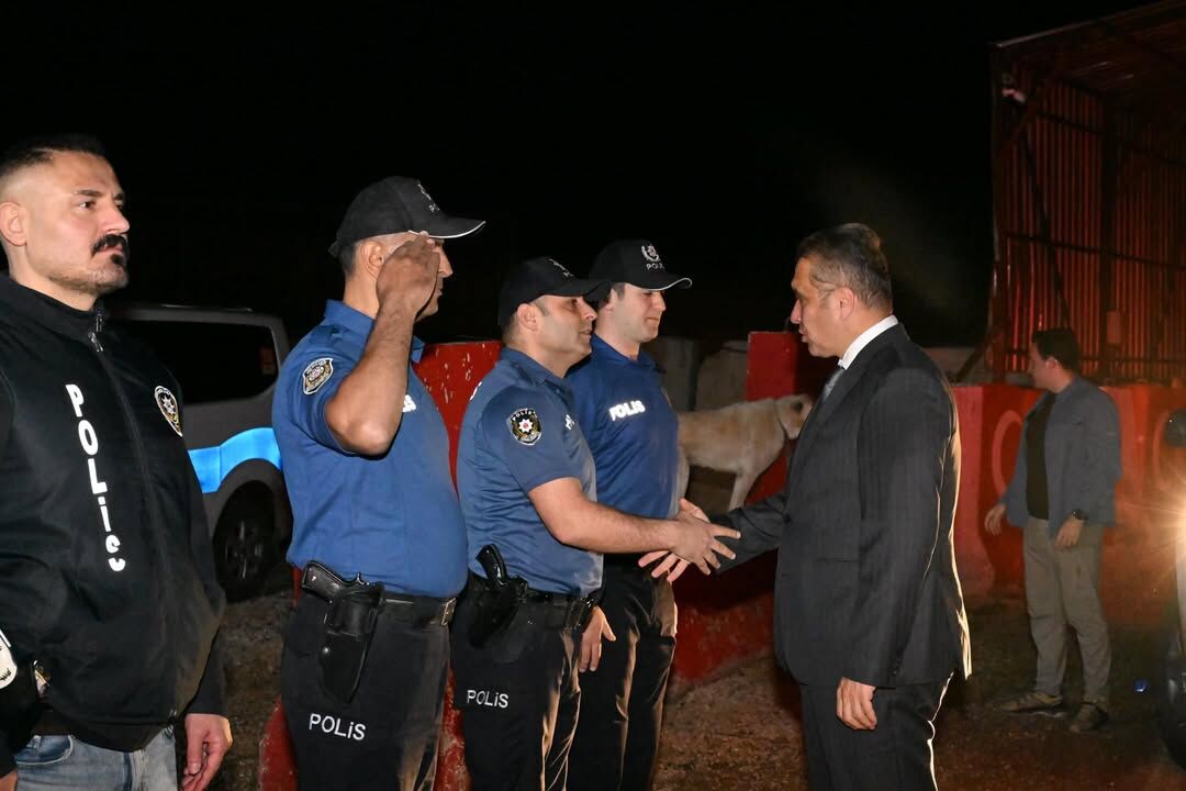 Güçlükonak…İlçemizin Huzur Ve Güvenliği Için Gece Gündüz Demeden Çalışan Kahraman Personelimin M (2)