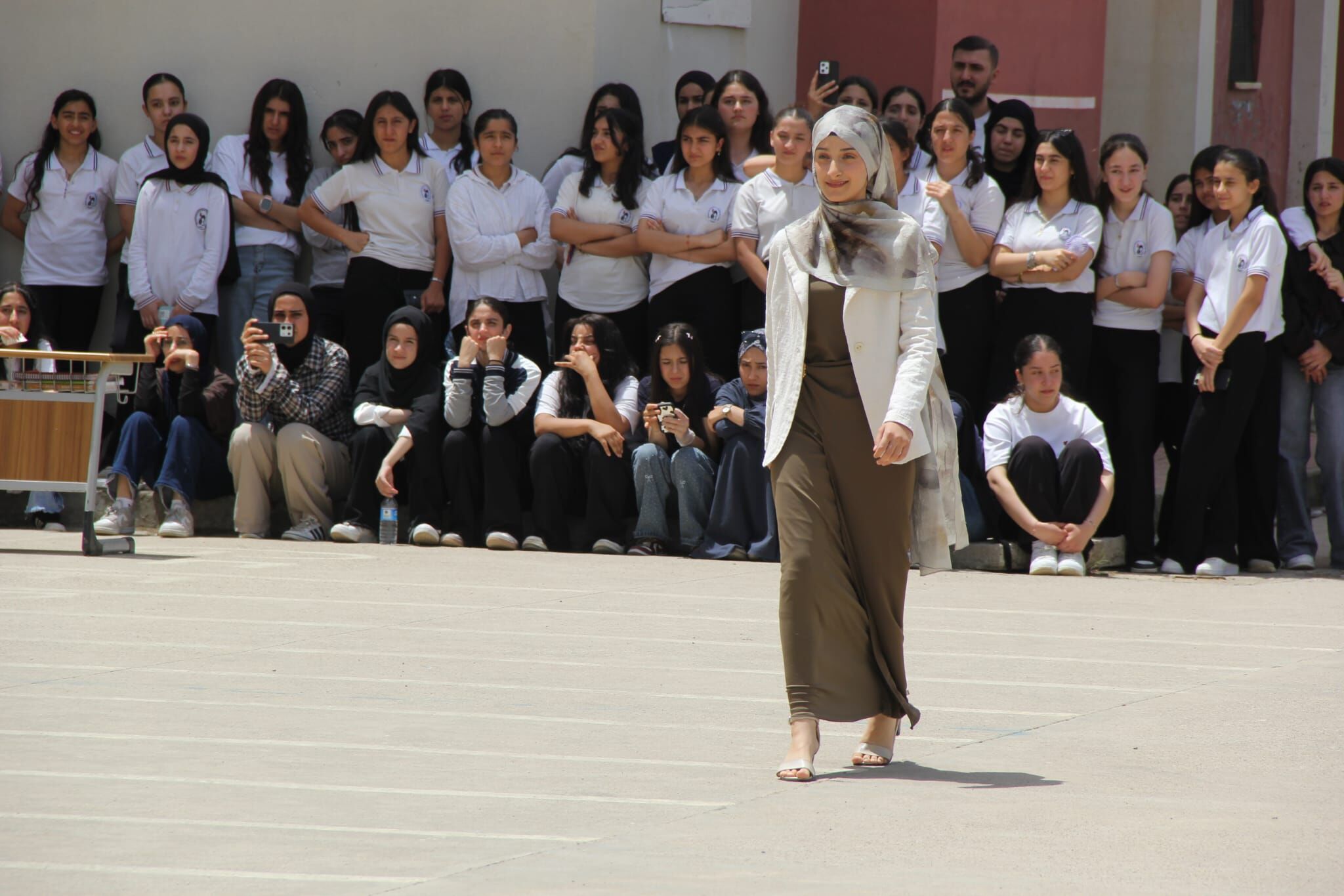 Maari̇fi̇n Kalbi̇nde Çocuk (10)