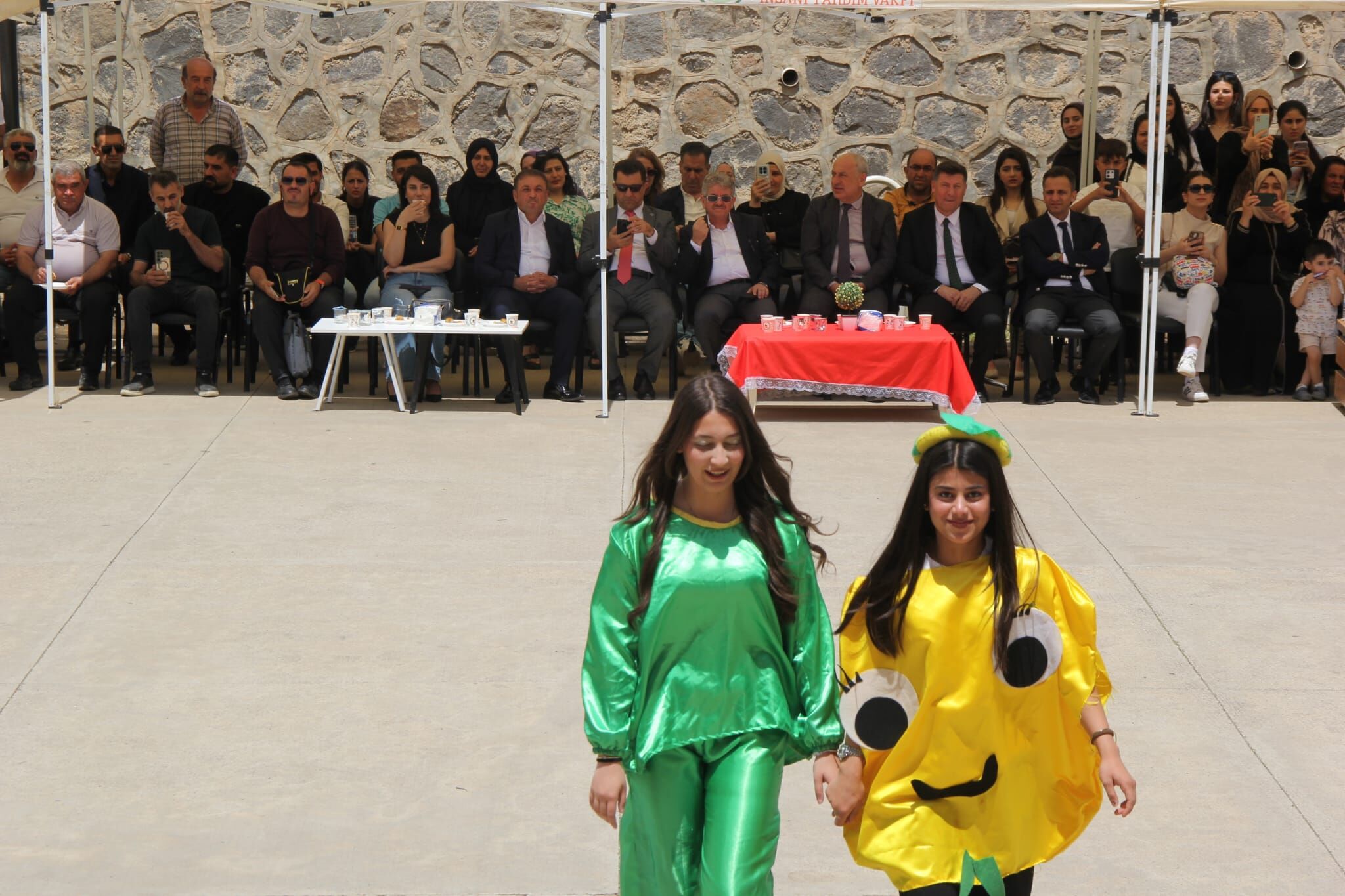 Maari̇fi̇n Kalbi̇nde Çocuk (13)