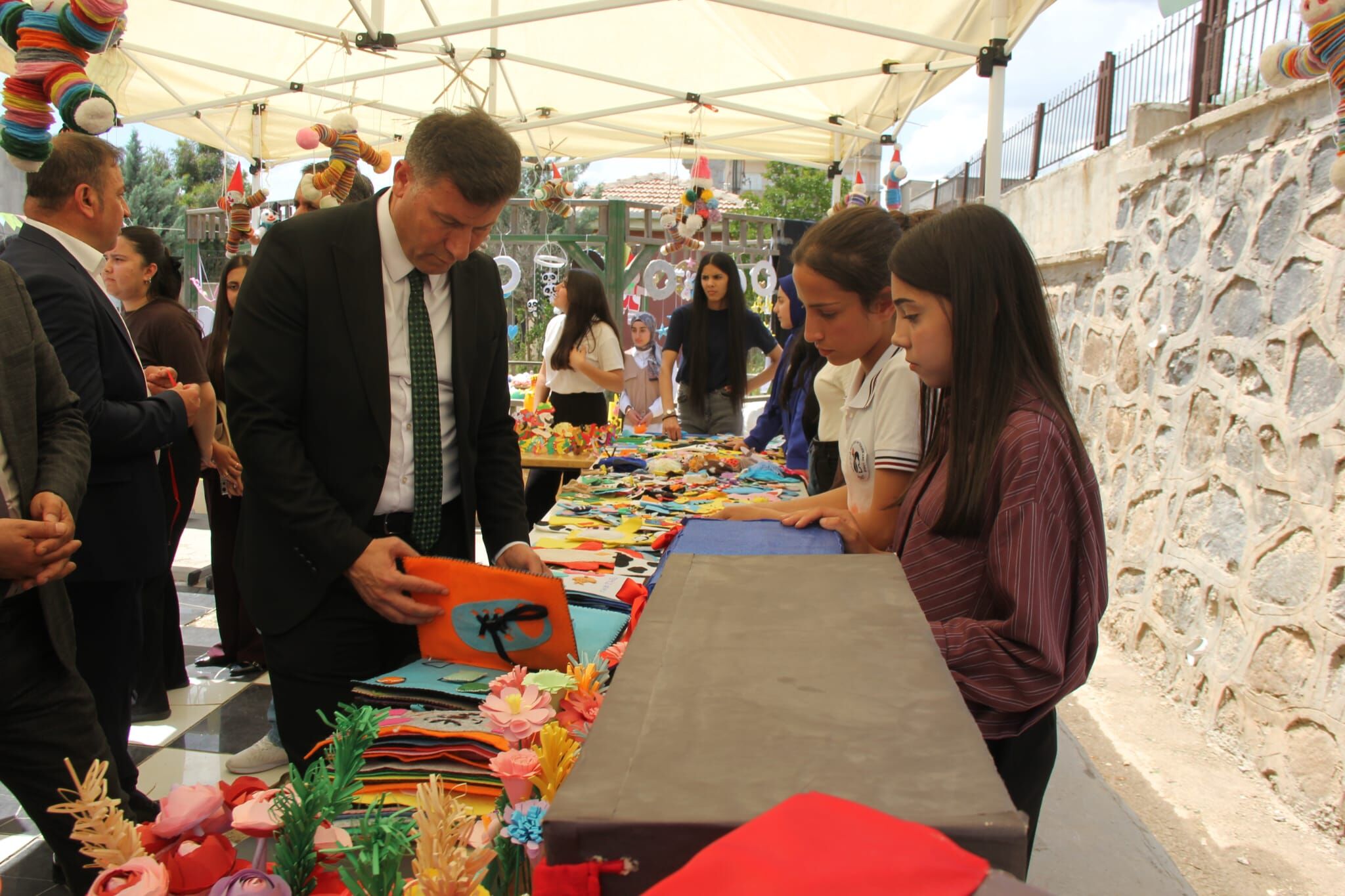 Maari̇fi̇n Kalbi̇nde Çocuk (2)