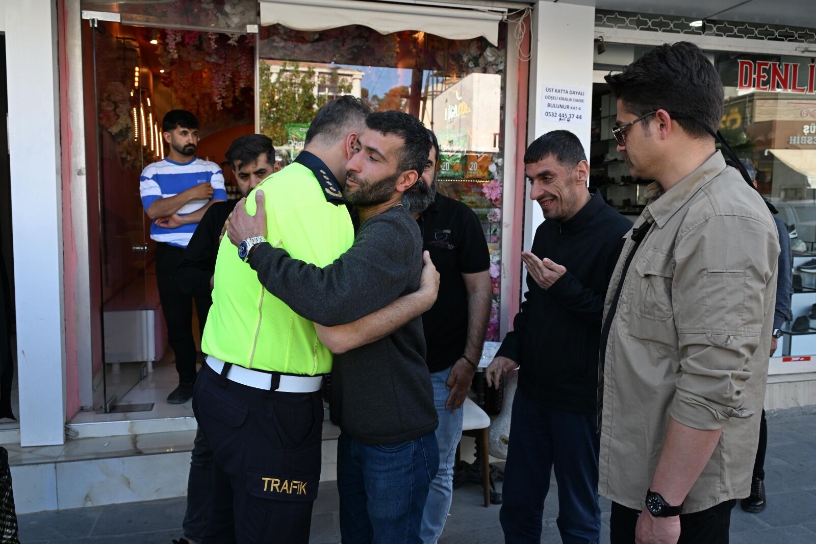 Müdür Sazakin Si̇lopi̇ Esnaf Zi̇yareti̇ (5)