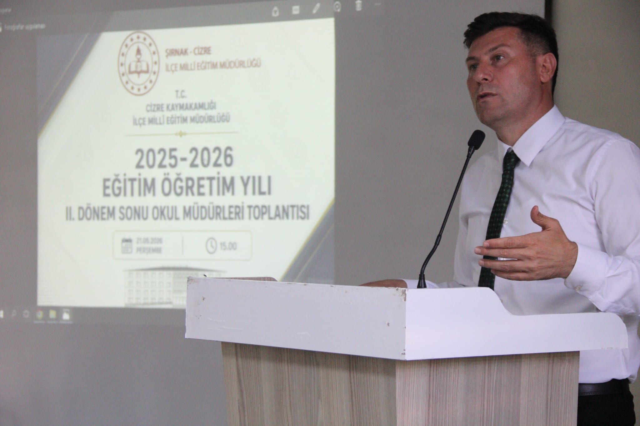 Okul Müdürleri̇ Toplantisi (4)