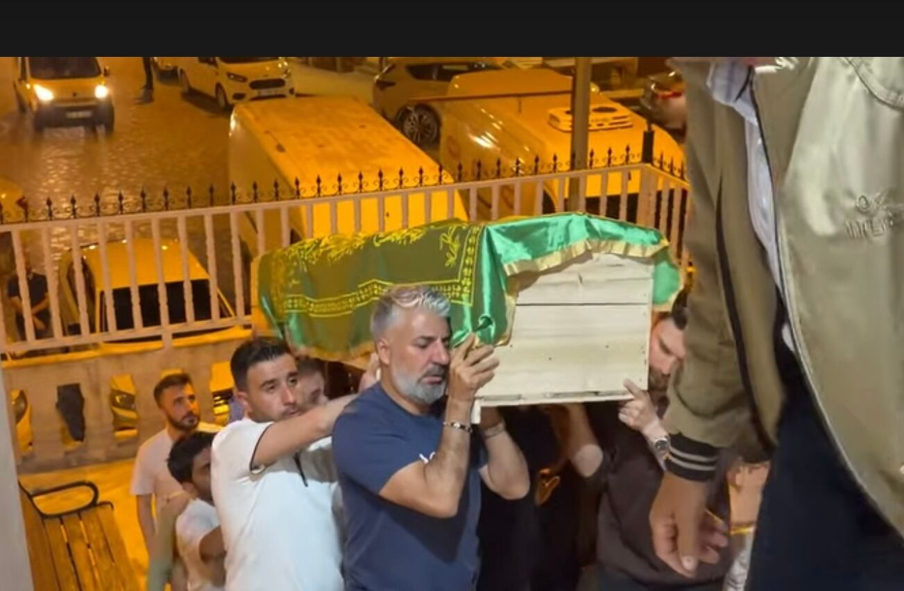 Cizre'liler acılı gecede Direkçi ailesini yalnız bırakmadı