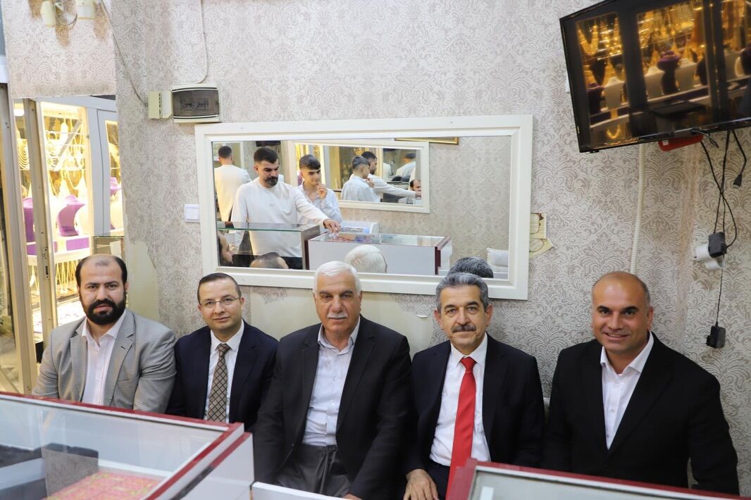 Valimiz Birol Ekici, Cizre Ilçemizde Esnaf Ziyaretleri Kapsamında Hacı Bulut’u Ziyaret Ederek Ha