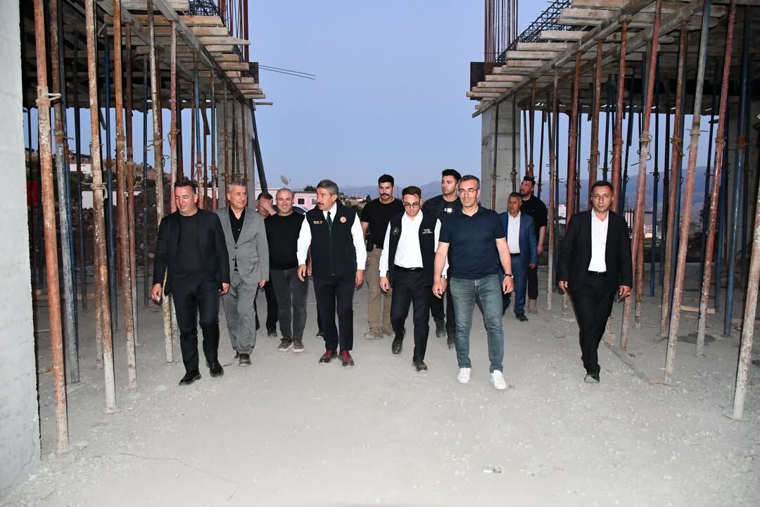 📍 1500 Kişilik Kapalı Spor Salonu İnşaat Alanıvali Yardımcımız Ve İl Özel İdaresi Genel Sekrete