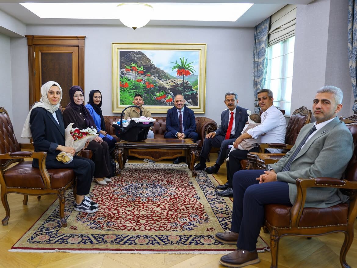 30 Haziran Koruyucu Aile Günü Dolayısıyla, Aile Ve Sosyal Hizmetler İl Müdürü Salih Kaya Ile Kor (1)