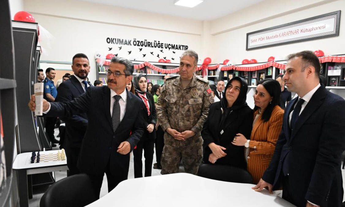 Açılış K