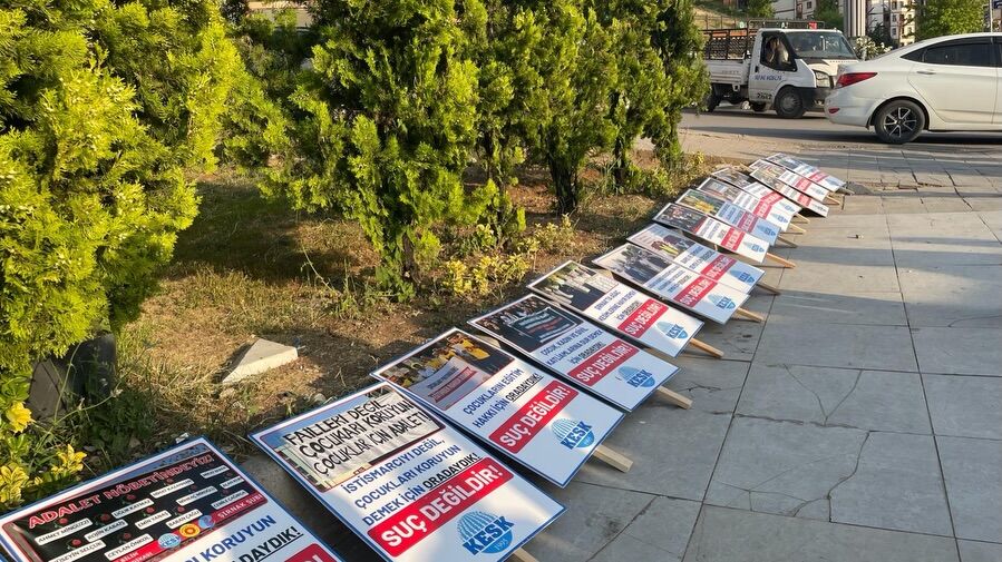 Baromuz, Şırnak Emek Ve Demokrasi Platformu Tarafından Düzenlenen Adalet Ve Barış Nöbeti Ile Bas (2)