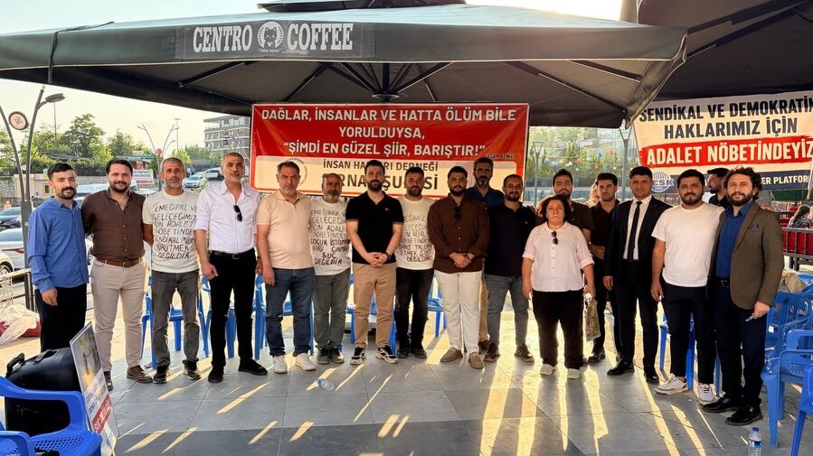 Baromuz, Şırnak Emek Ve Demokrasi Platformu Tarafından Düzenlenen Adalet Ve Barış Nöbeti Ile Bas (3)