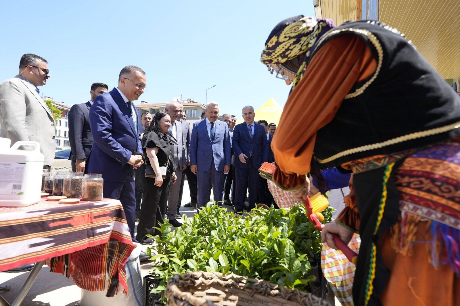 Çay Deprem (2)