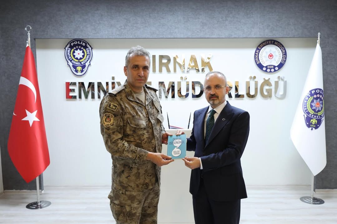 İçişleri Bakan Yardımcımız Av. Sayın Bülent Turan, Valimiz Sayın Birol Eki̇ci̇, Şırnak Belediye Ba (7)