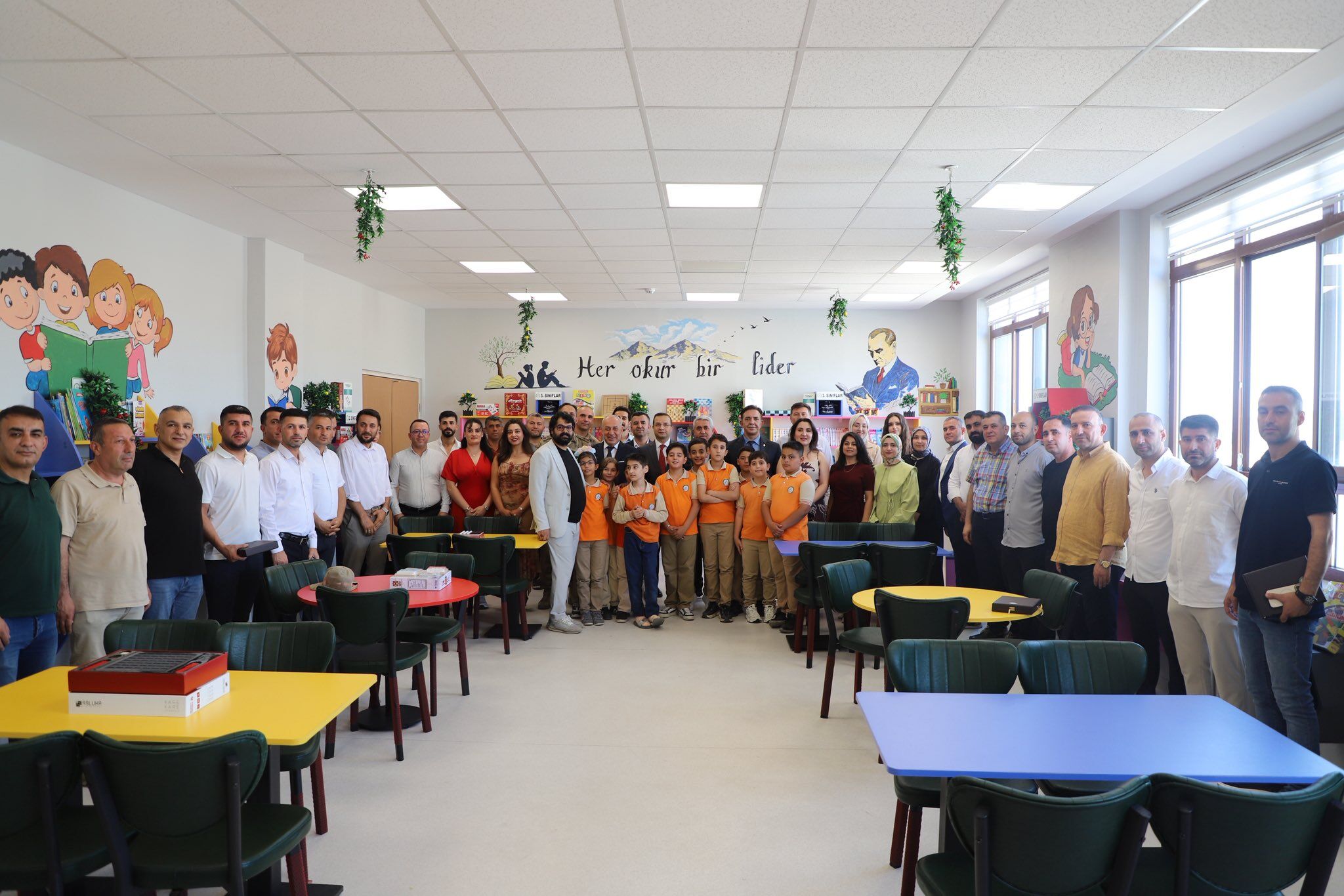 Konak Kütüphanesi̇ (1)