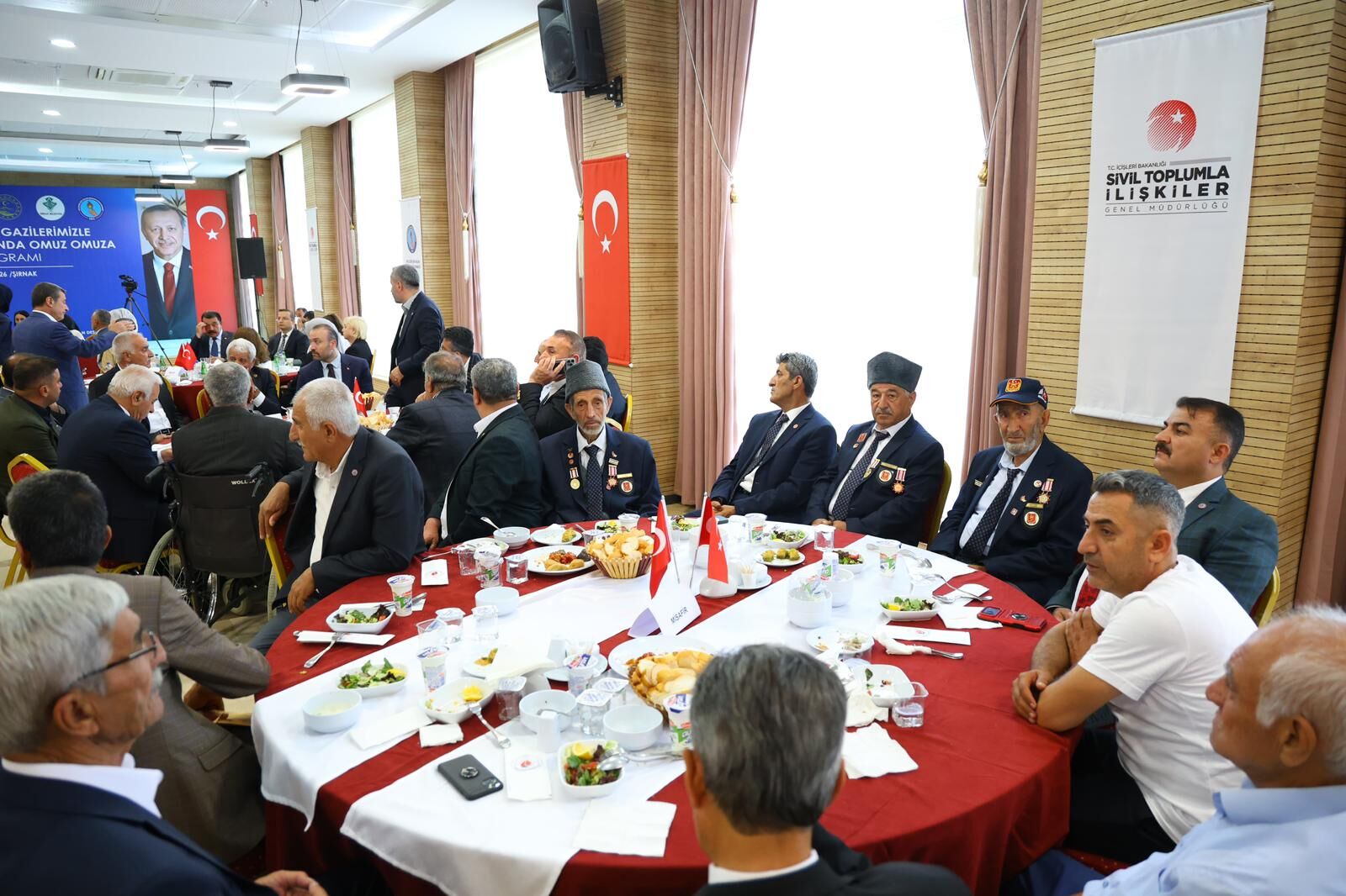 Şehi̇t Ai̇leleri̇ (8)
