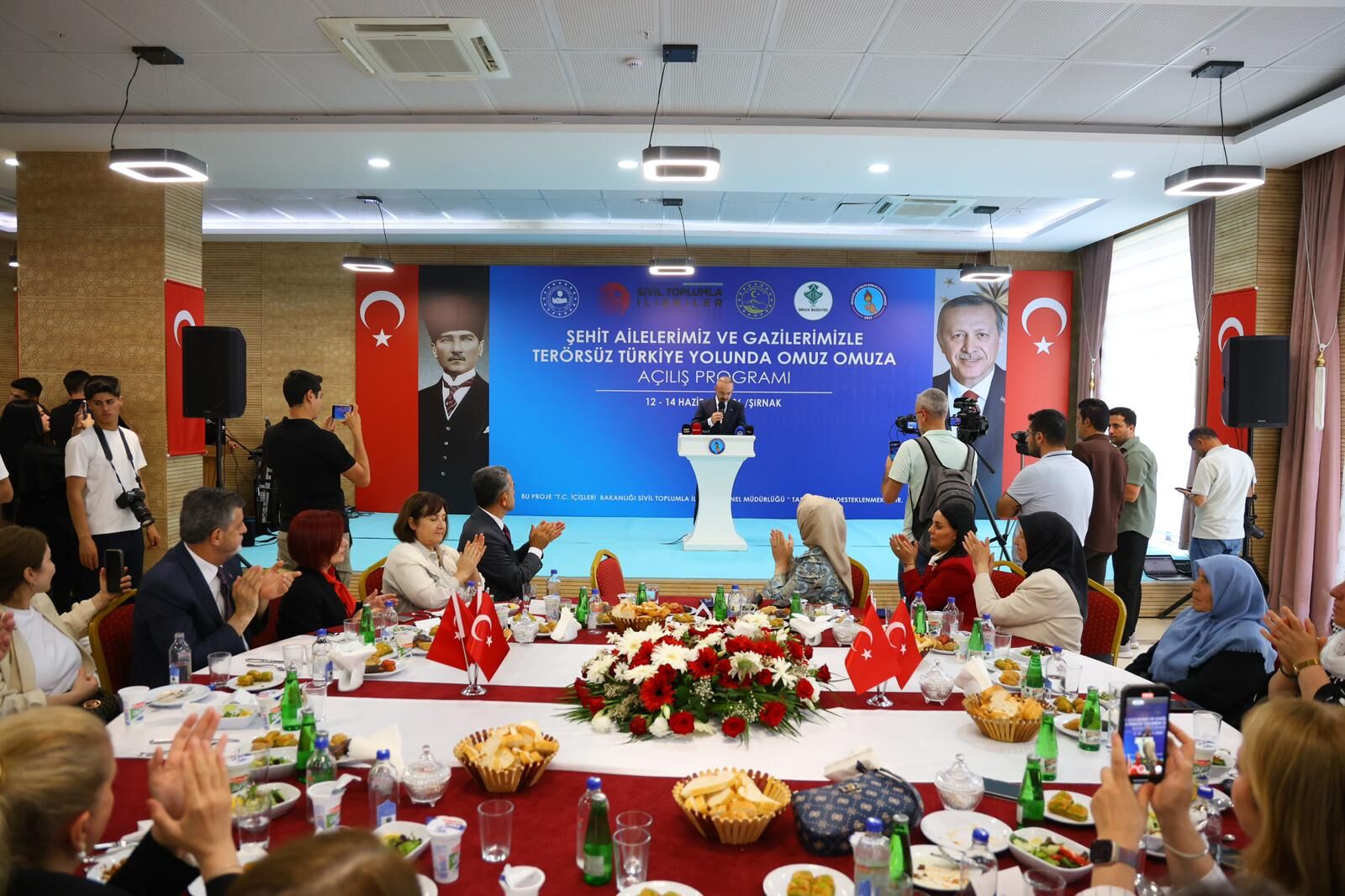 Şehi̇t Ai̇leleri̇ (9)