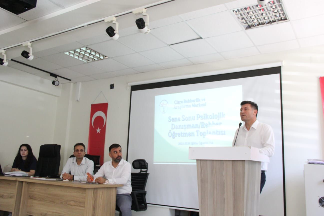 Yil Sonu Öğretmen Toplantisi (4)