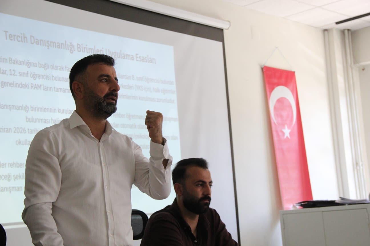 Yil Sonu Öğretmen Toplantisi (7)
