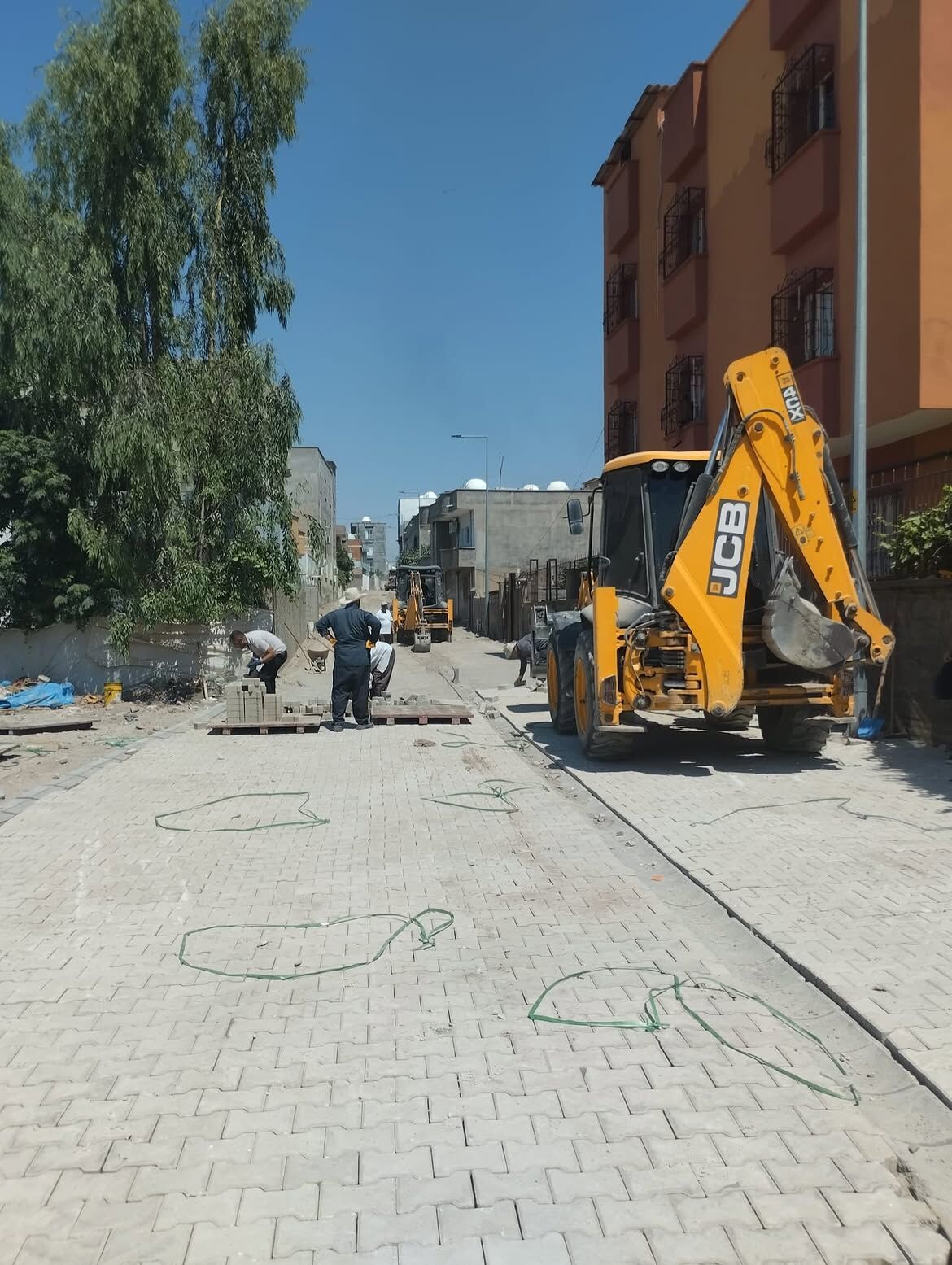 Parke Taşı Yol Yapım Ve Onarım Çalışmalarımız Sürüyorfen İşleri Müdürlüğümüz Koordinesinde Yürüt (1)