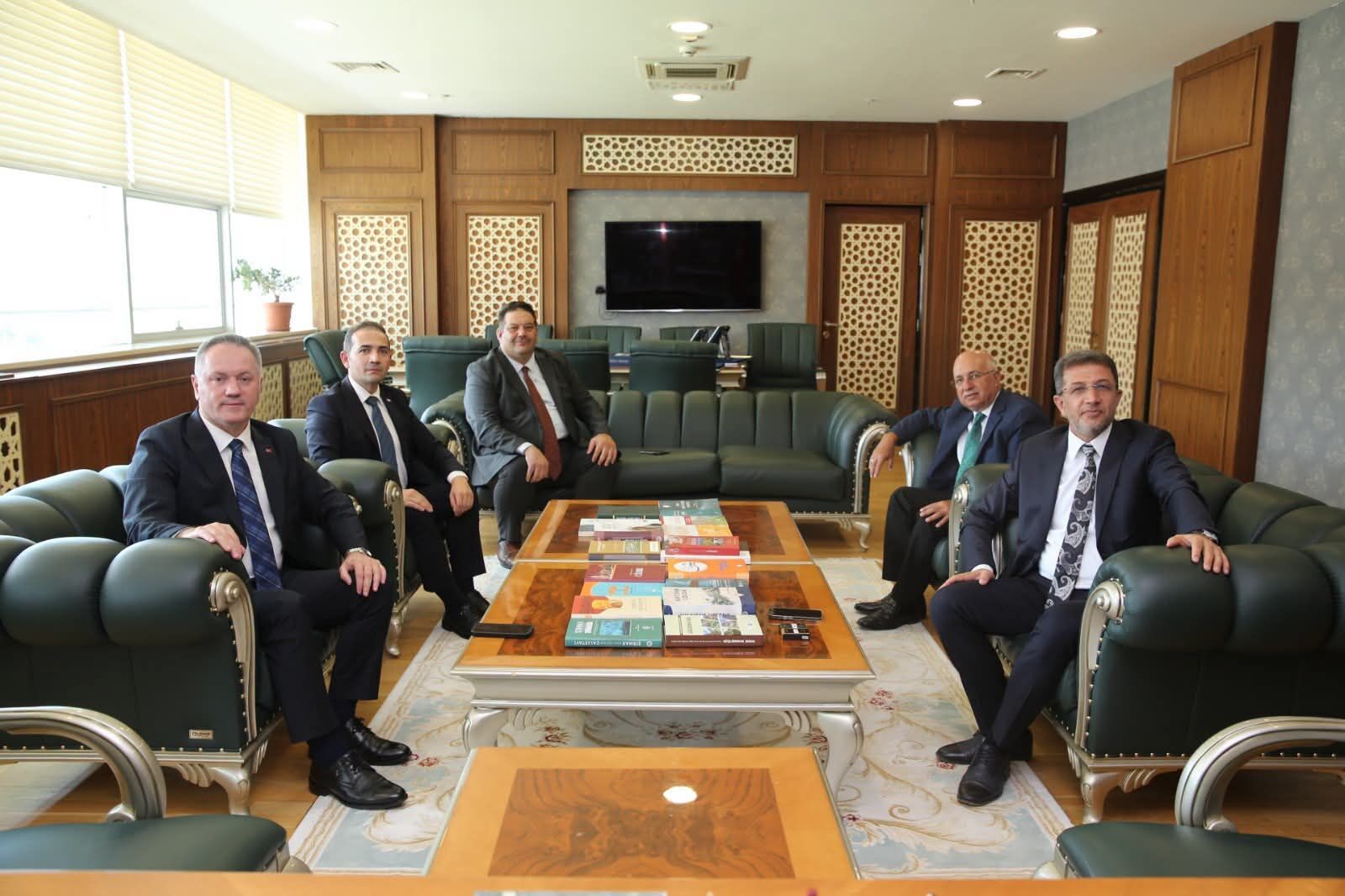 Rektör Zi̇yaret (3)