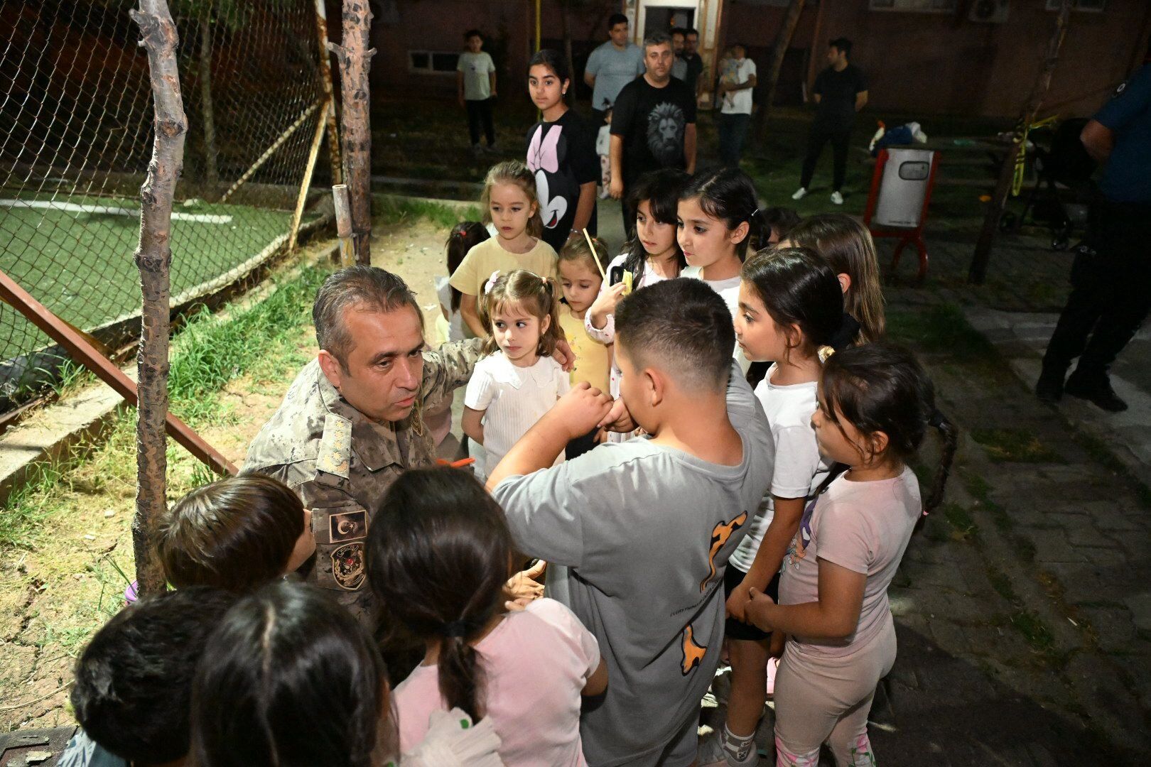 Volkan Sazakk1