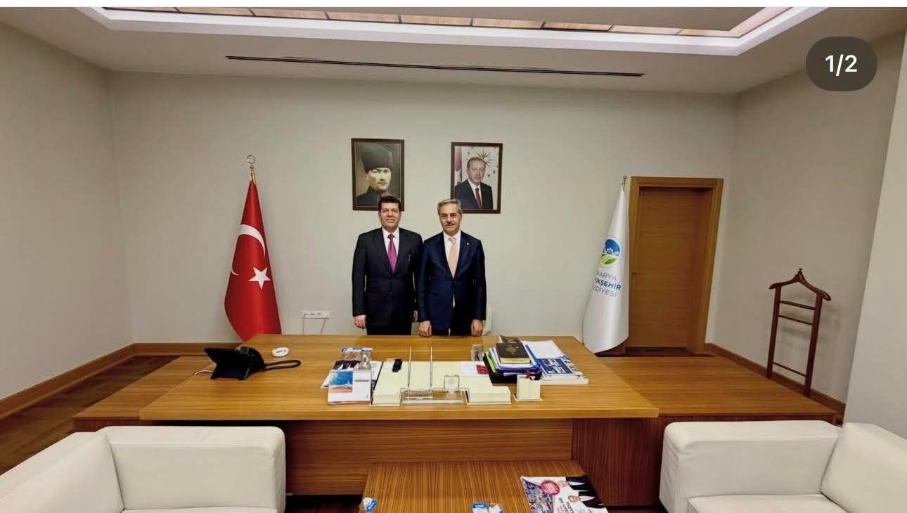 Ci̇zreli̇ İş İnsanlari (1)