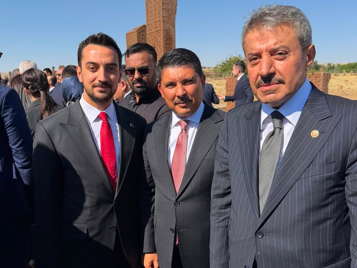 Cumhurbaşkanımız Sayın Recep Tayyip Erdoğan’ın Teşrifleriyle, Anadolu’yu Bizlere Ebedî Vatan Kıl (3)