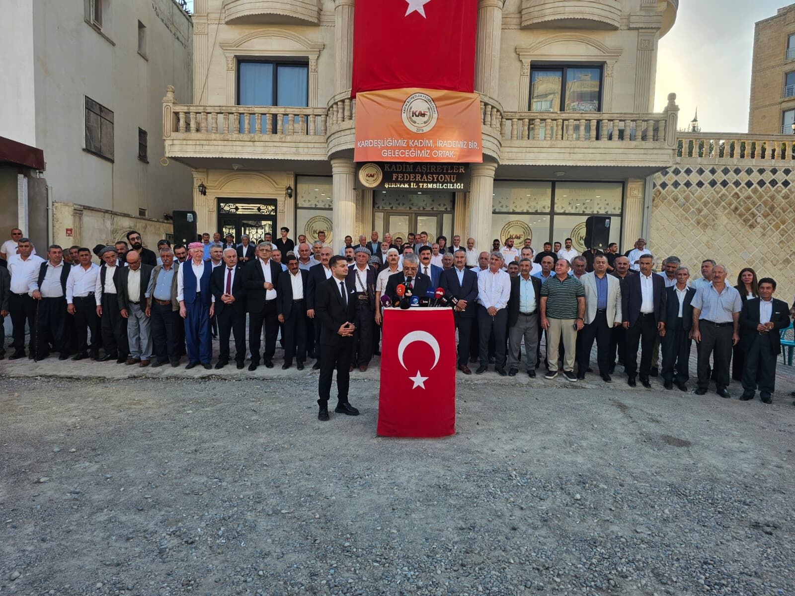 Kadi̇m Aşi̇retler Federasyonu (17)