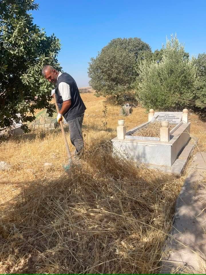 Mezarlik (2)