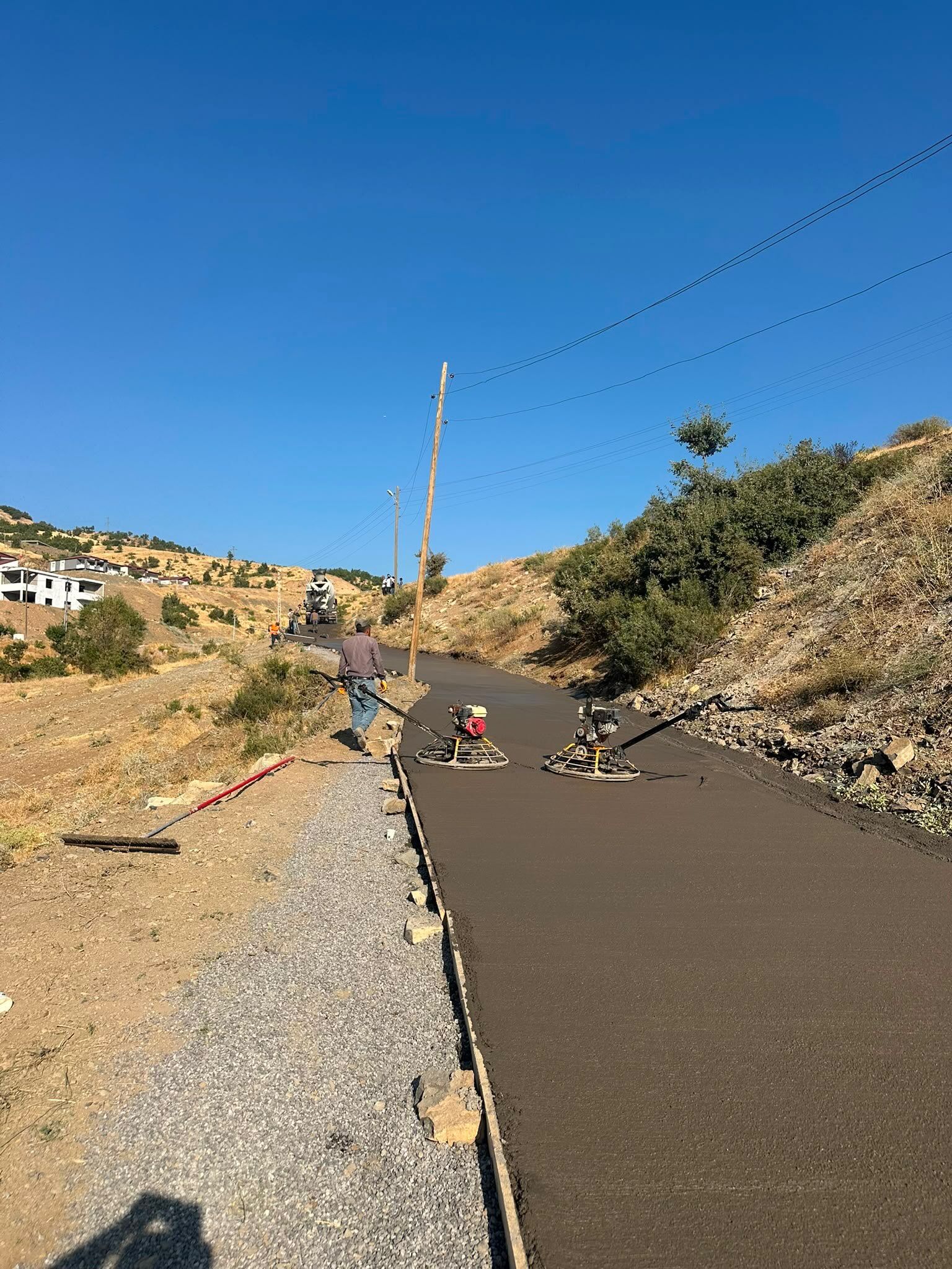 YOL  ÇALIŞMA