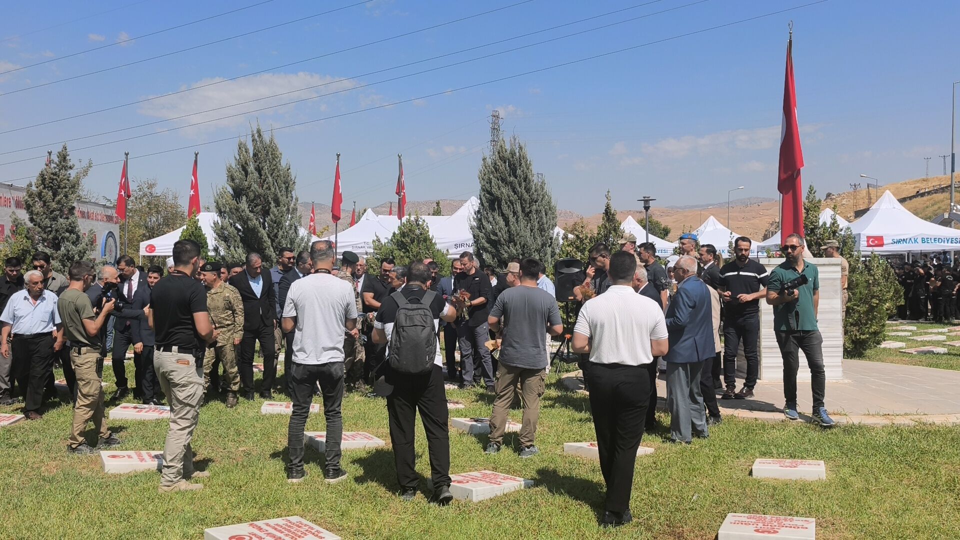 Şehi̇tler Aniiti (4)