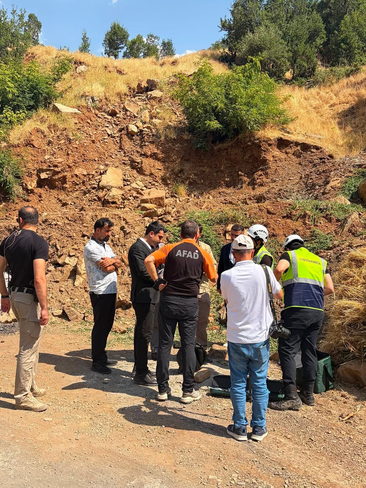 📍Taşarası Köyükaymakamımız Muhammed Emin Tutal, Şırnak Afad İl Müdürü Muzaffer İşlek, İlçe Özel (4)