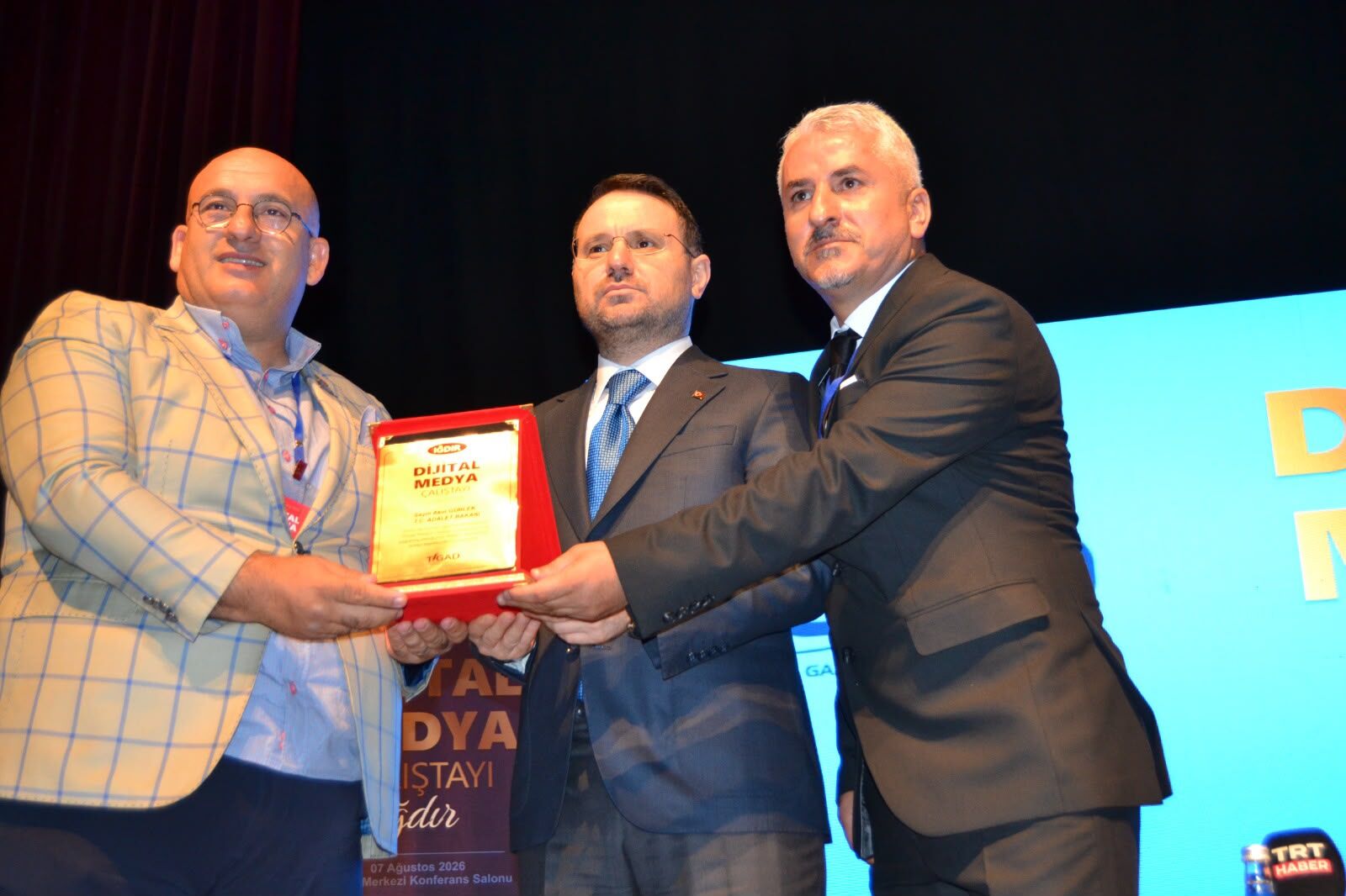 Ti̇gaddd (4)