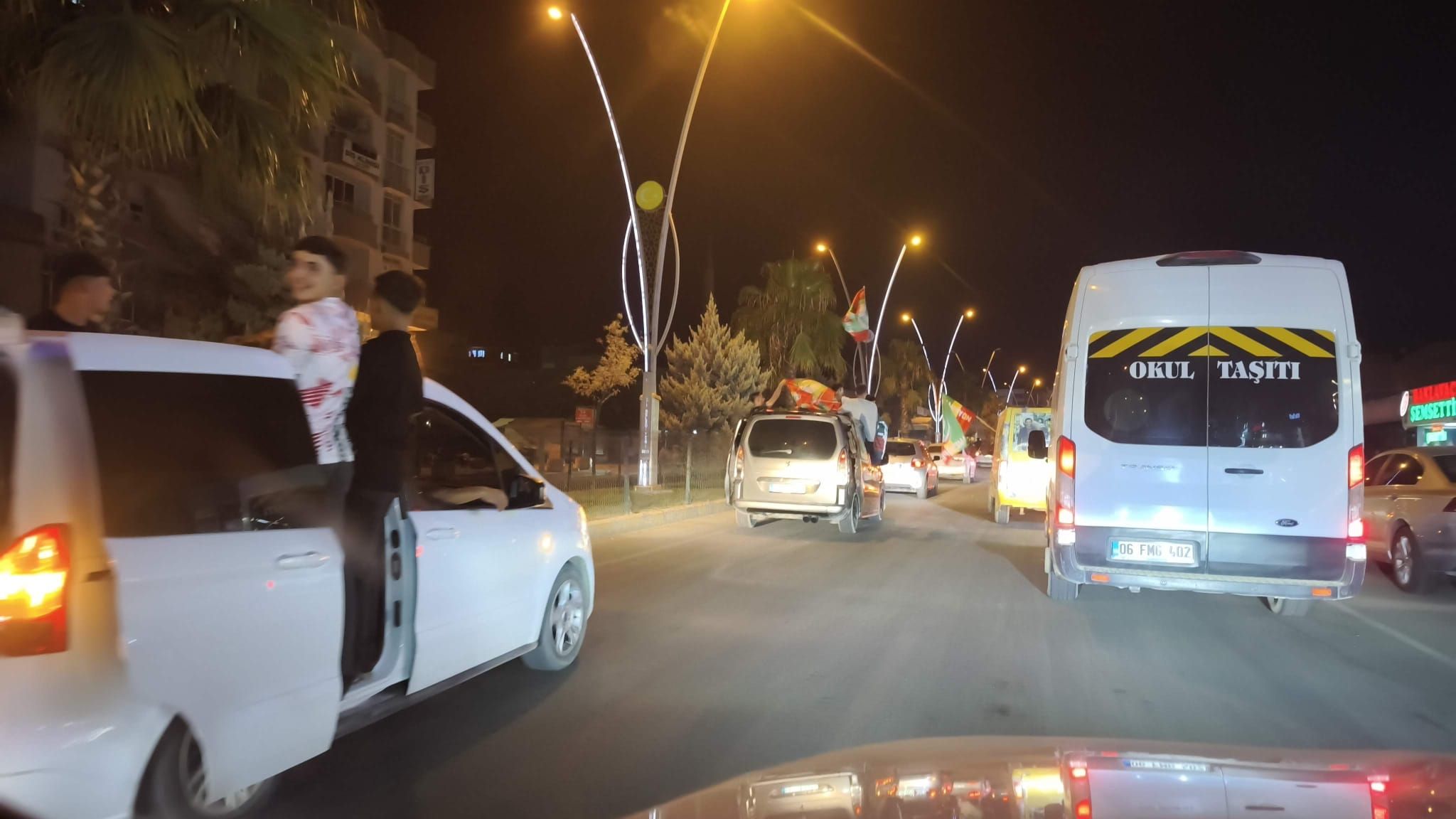 Amedspor Kutlama Si̇lopi̇ (2)